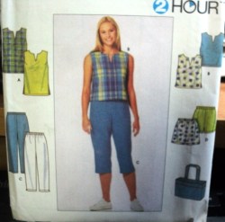 7130 CAPRIS,SLVLSS TOP LENGTHS,SHORTS,TOTE 2 HR PATTERN 6-10